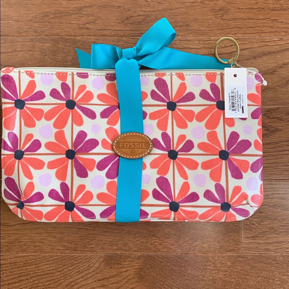 NEW Fossil Makeup Bag